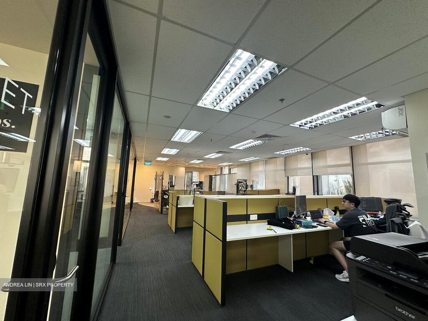 Peninsula Plaza (D6), Office #547129661